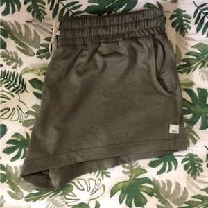 Vuori Halo Performance Short size L